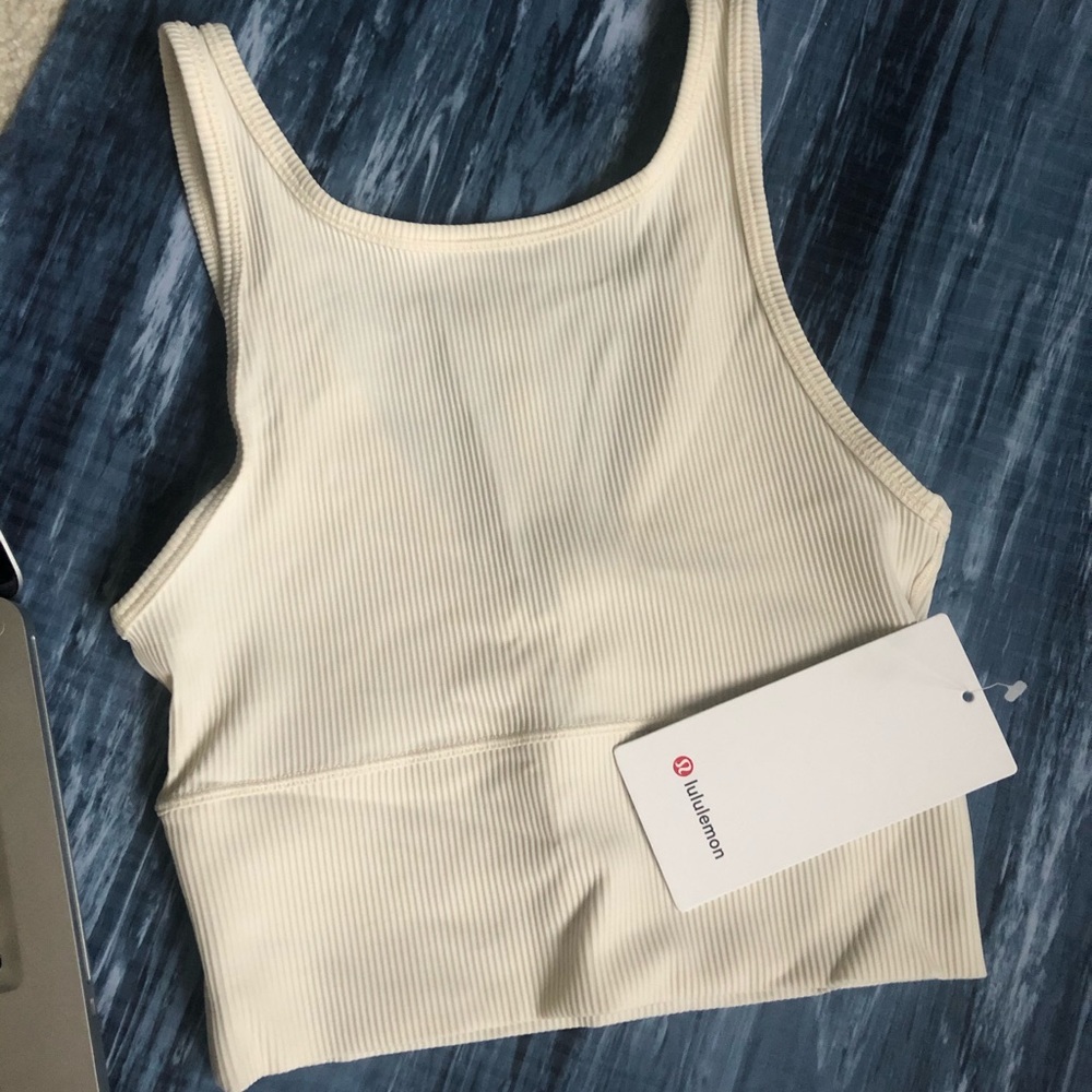lululemon power pivot tank top